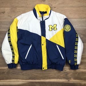 VTG Pro Player Michigan Wolverines Windbreaker
